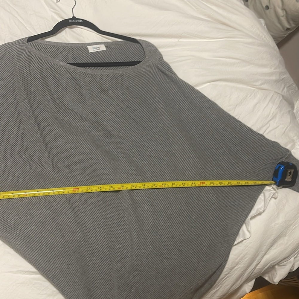 FINAL PIECES!!!! Asymmetrical Open Shoulder Dolman Pullover - Picture 11 of 11